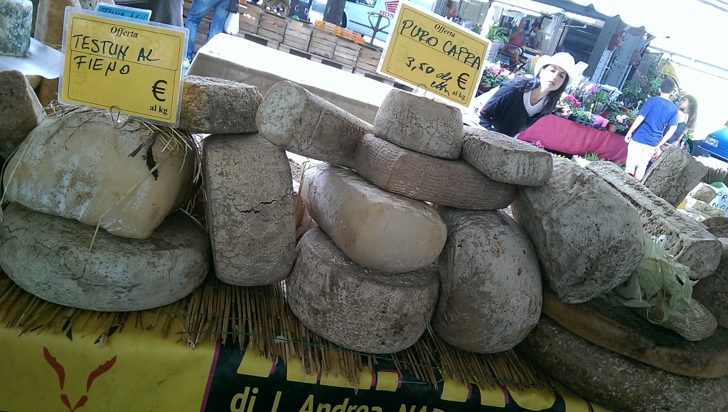 at the "farmers" section of Porta Palazzo